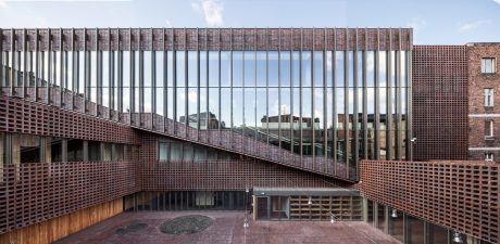 University of Silesia Faculty of Radio and Television; Brick Award 2020 Category "Sharing Public Spaces"; Architects: BAAS Arquitectura, Grupa 5 artchitekci, Maleccy biuro, Photo:  Adrià Goula