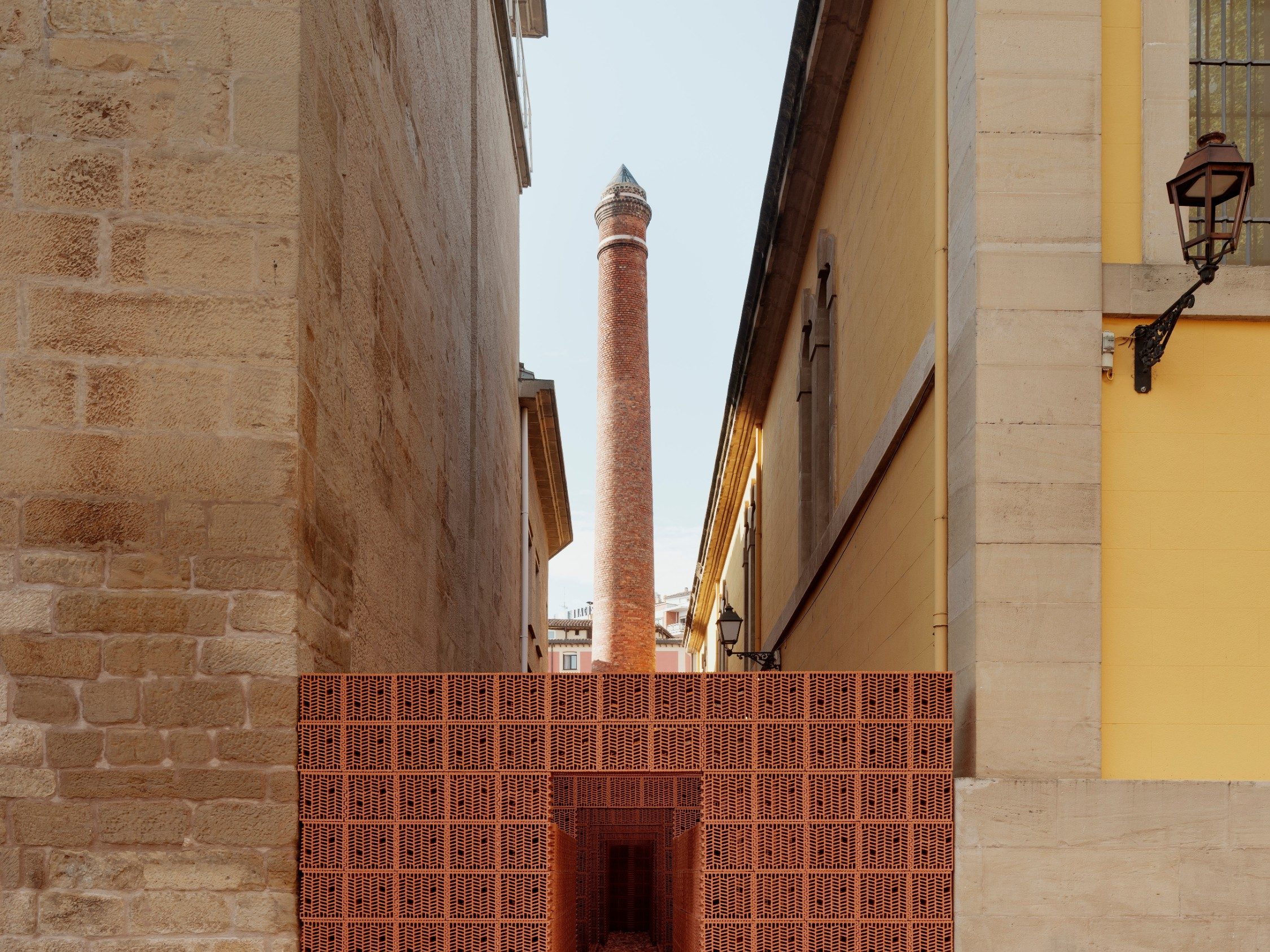 Brick Award 24 Nominee Types of Spaces, Category Building outside the box, Architects: Hanghar
