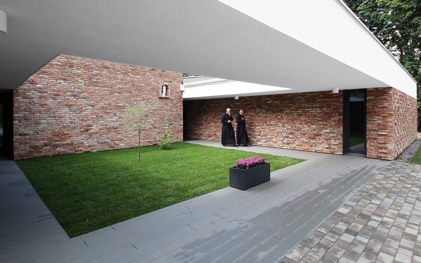 Brick Award 2021 Living together Nagroda równorzędna xystudio Dom dla bezdomnych Jankowice