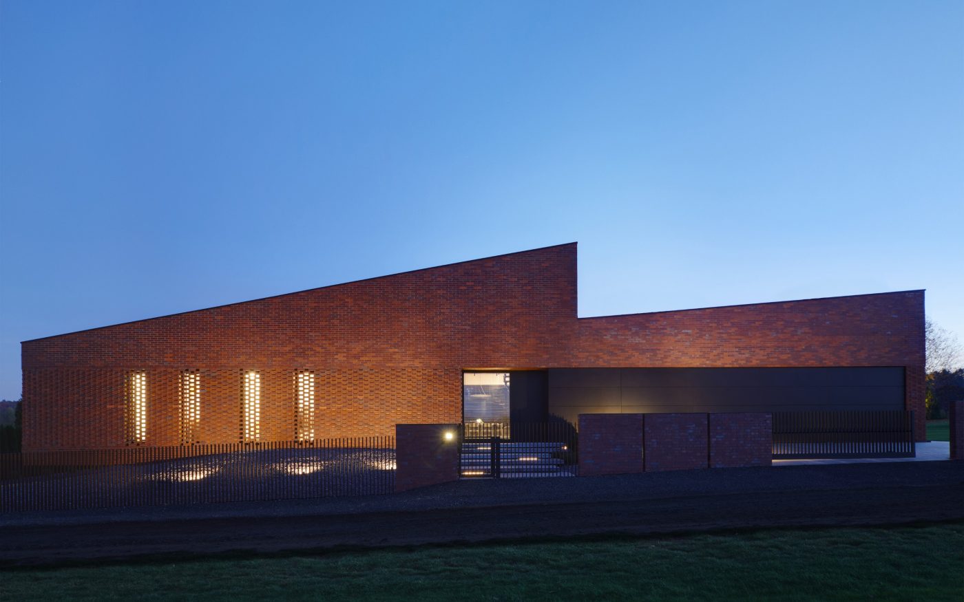 Brick Award 2023 Wyróżnienie Feeling at home Dom Industrialny,  archistudio studniarek + pilinkiewicz