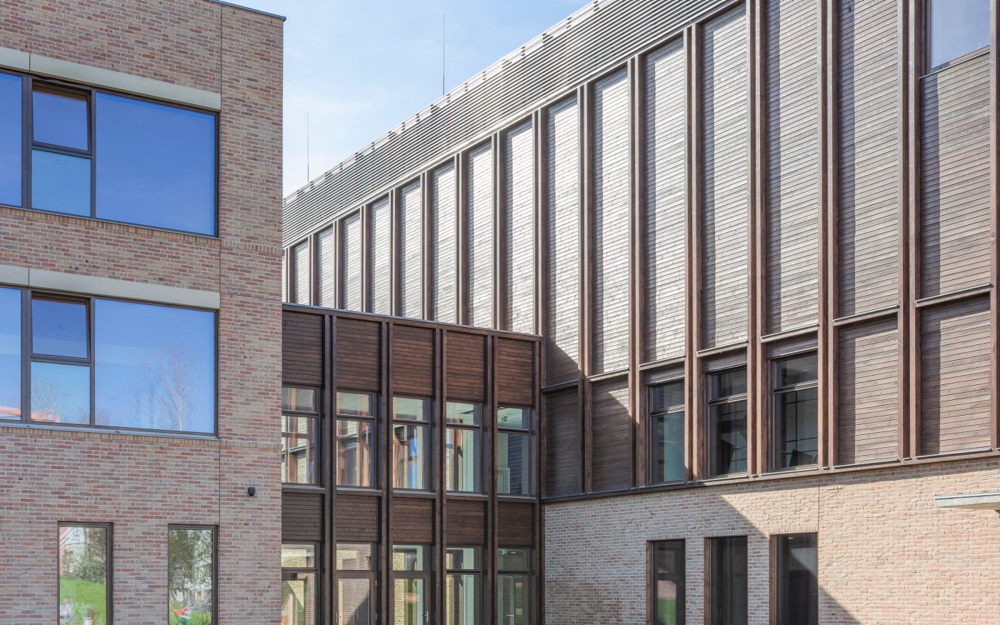 Brick Award 2023 Grand Prix Sharing Public Spaces Szkoła Podstawowa nr 400 w Warszawie, Bujnowski Architekci