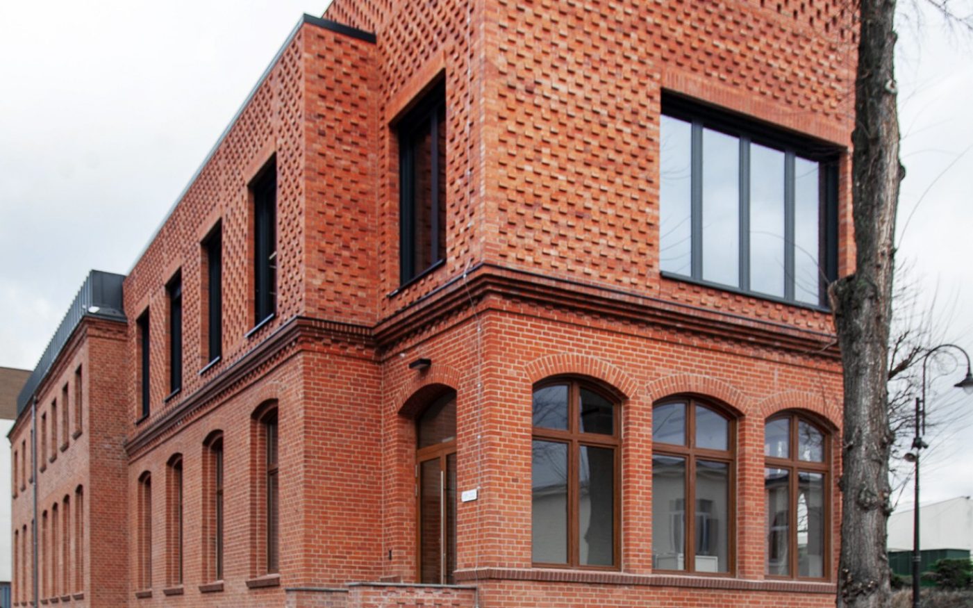 Brick Award 2023 Wyróżnienie Working Together  Nadbudowa Przychodni Grudziądz Architekt Maciej Olczak