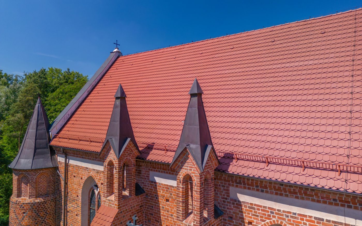 parish church Assumption of the Blessed Virgin Mary in Debno with beaver roof tile