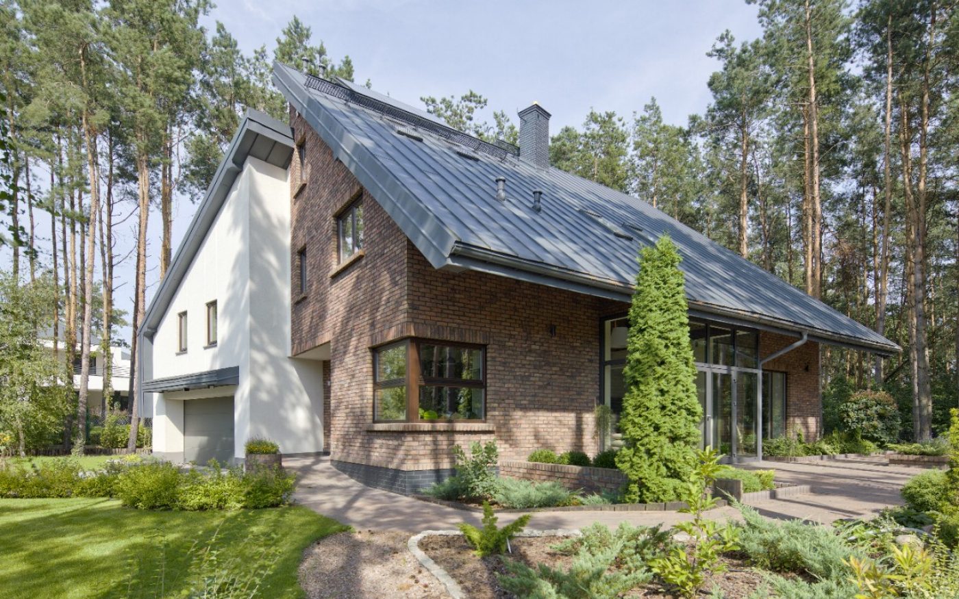 Single Family House near Warsaw Poland made with Terca Gandawa facing bricks