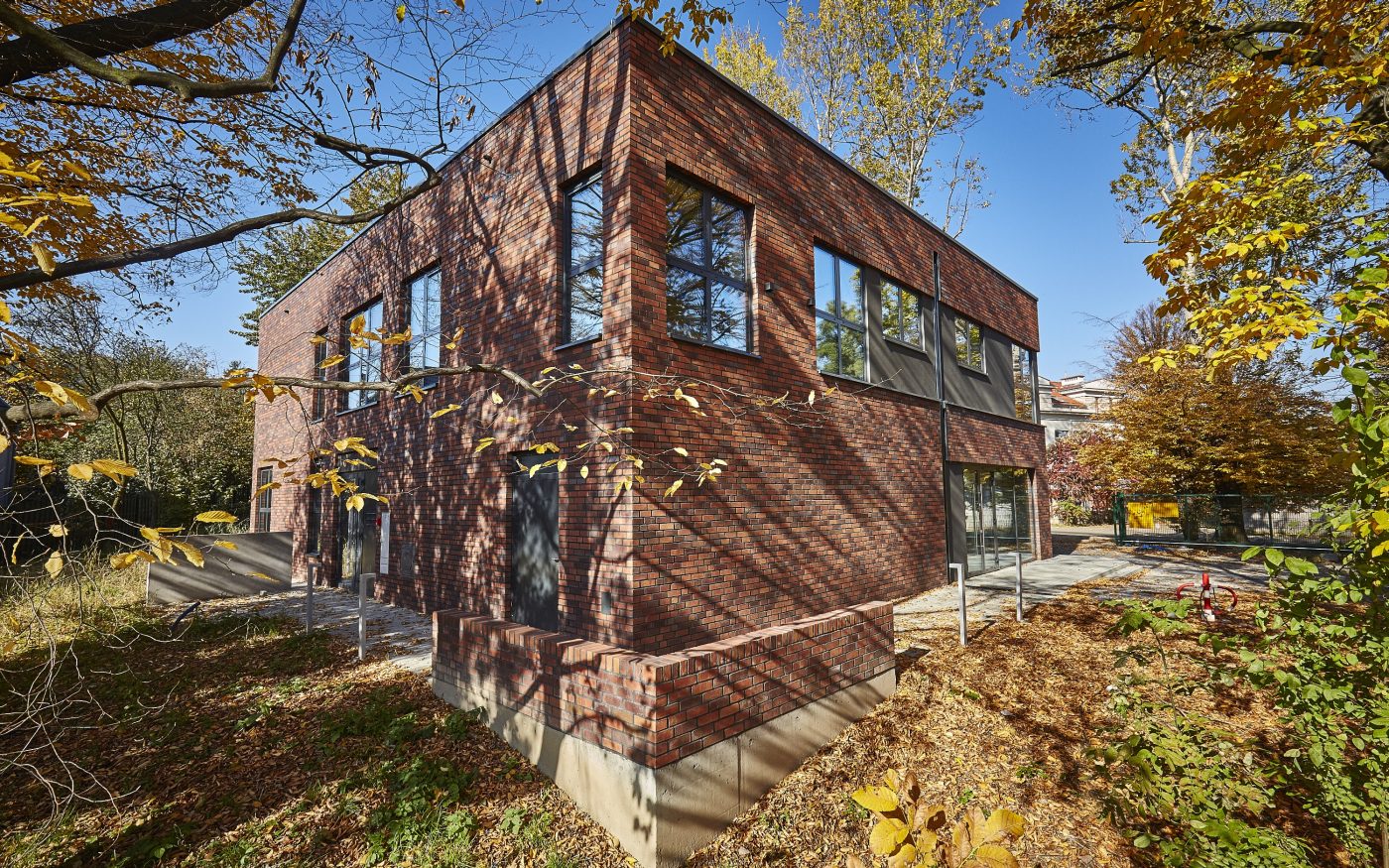 Non residential biulding in Krakow Poland mage with Maastricht Terca brick