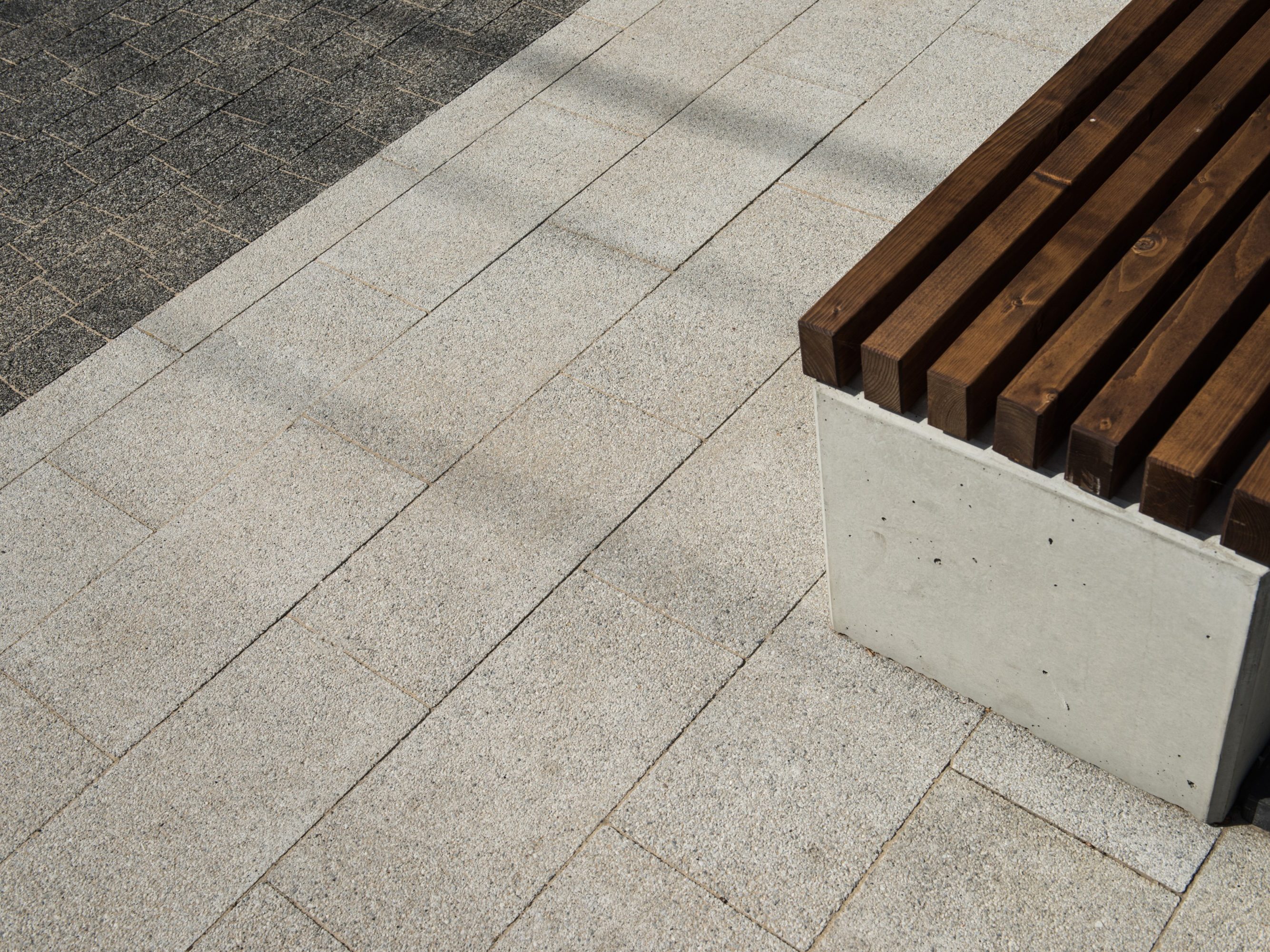 Mińsk Mazowiecki, ul. Warszawska 141, Casamilo kolor sielo, Nobla kolor negro