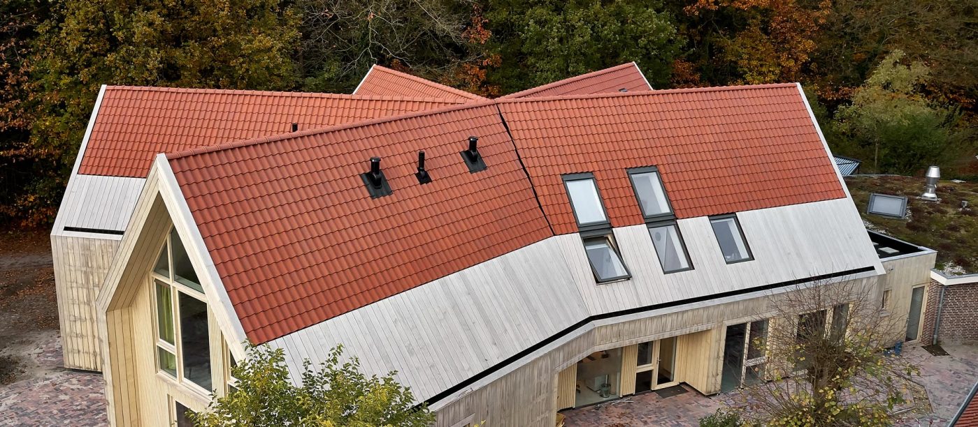 Holenderka OVH Vario, naturalna czerwień