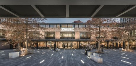 Hala Koszyki, arch. JEMS Architekci, Nagroda (kat. Budynek z zabudowie miejskiej) i wyróżnienie (kat. Renowacja/Rekonstrukcja) Brick Award 2017