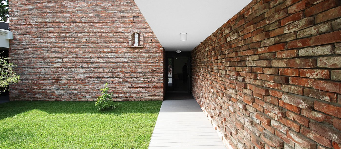 Dom dla Bezdomnych, arch. Xystudio, Nagroda Brick Award 2021 (kat. Living together)