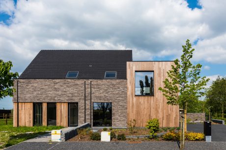 Realizacja z wykorzystaniem cegły Iluzo szaro-grafitowej marki Terca, DIVAA architectenbureau bvba , Arch Jurgen Van Durme, Wetteren