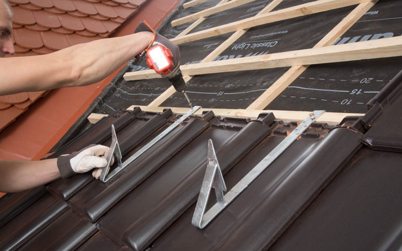 Komunikacja i ochrona przeciwśniegowa na dachu