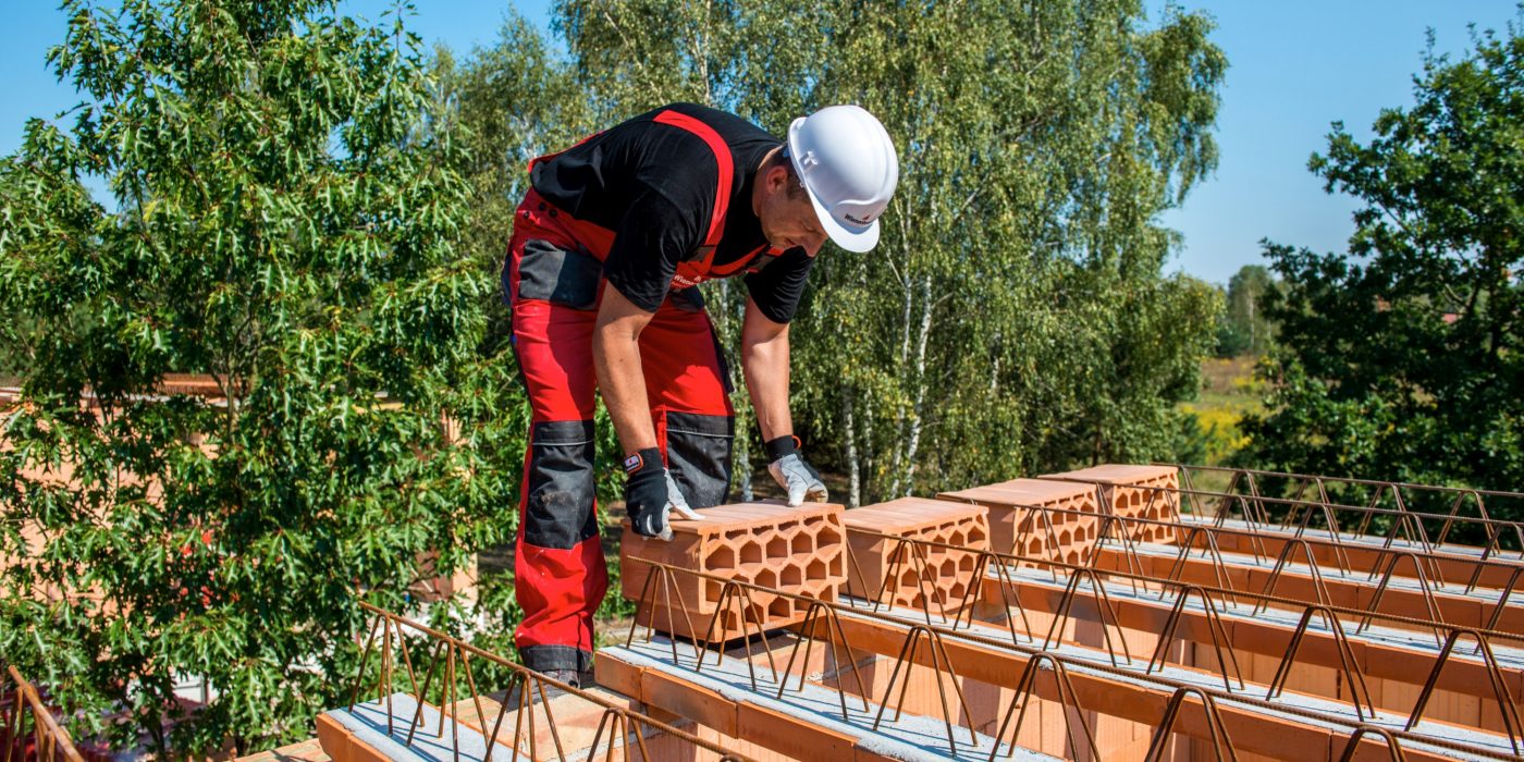 e4 construction Cisie near Warsaw