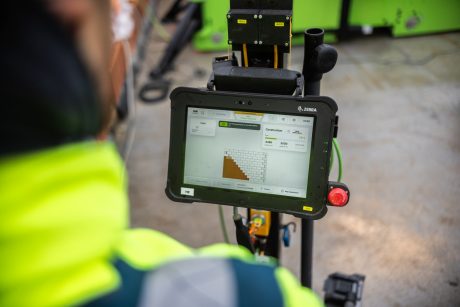 Robot WLTR - murowanie przedszkola w Koronowie