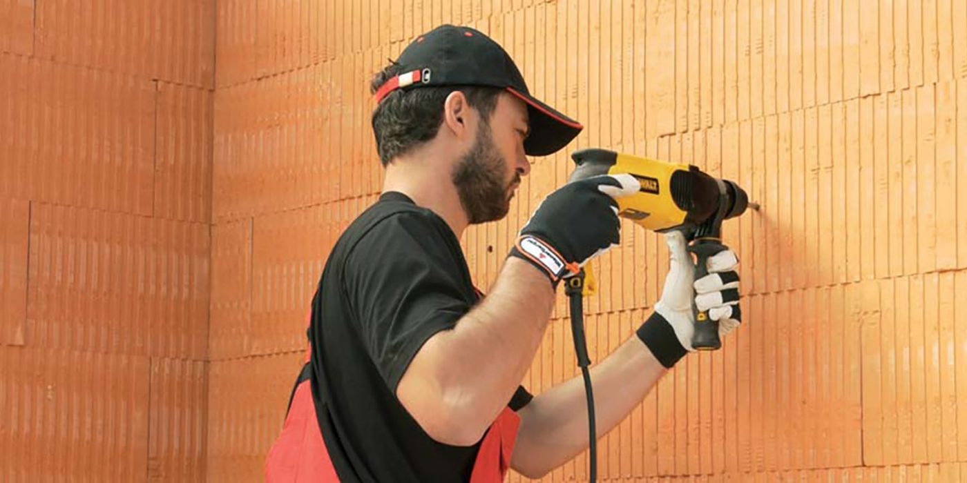 Montaż w ścianach Porotherm