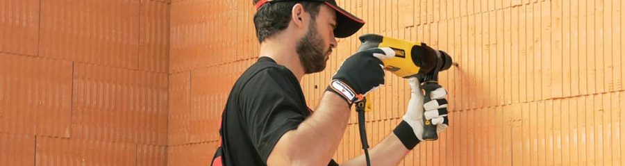 Montaż w ścianach Porotherm