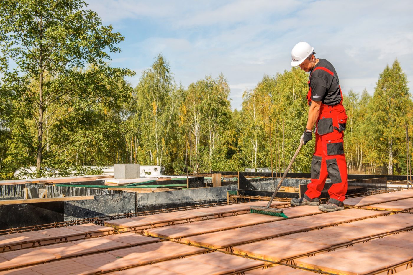 e4 construction Cisie near Warsaw