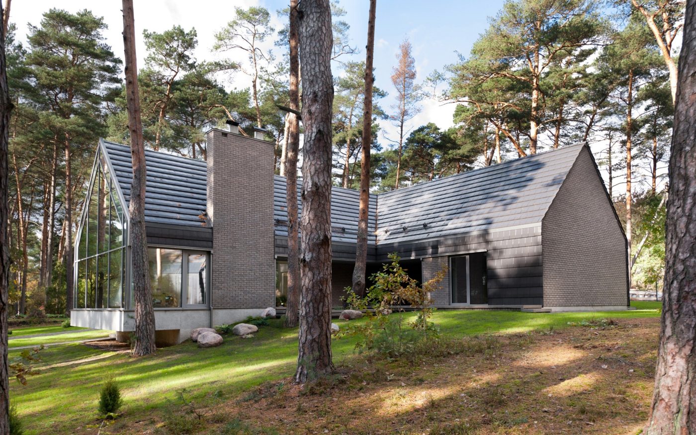 Podwójny czarny dom na Litwie