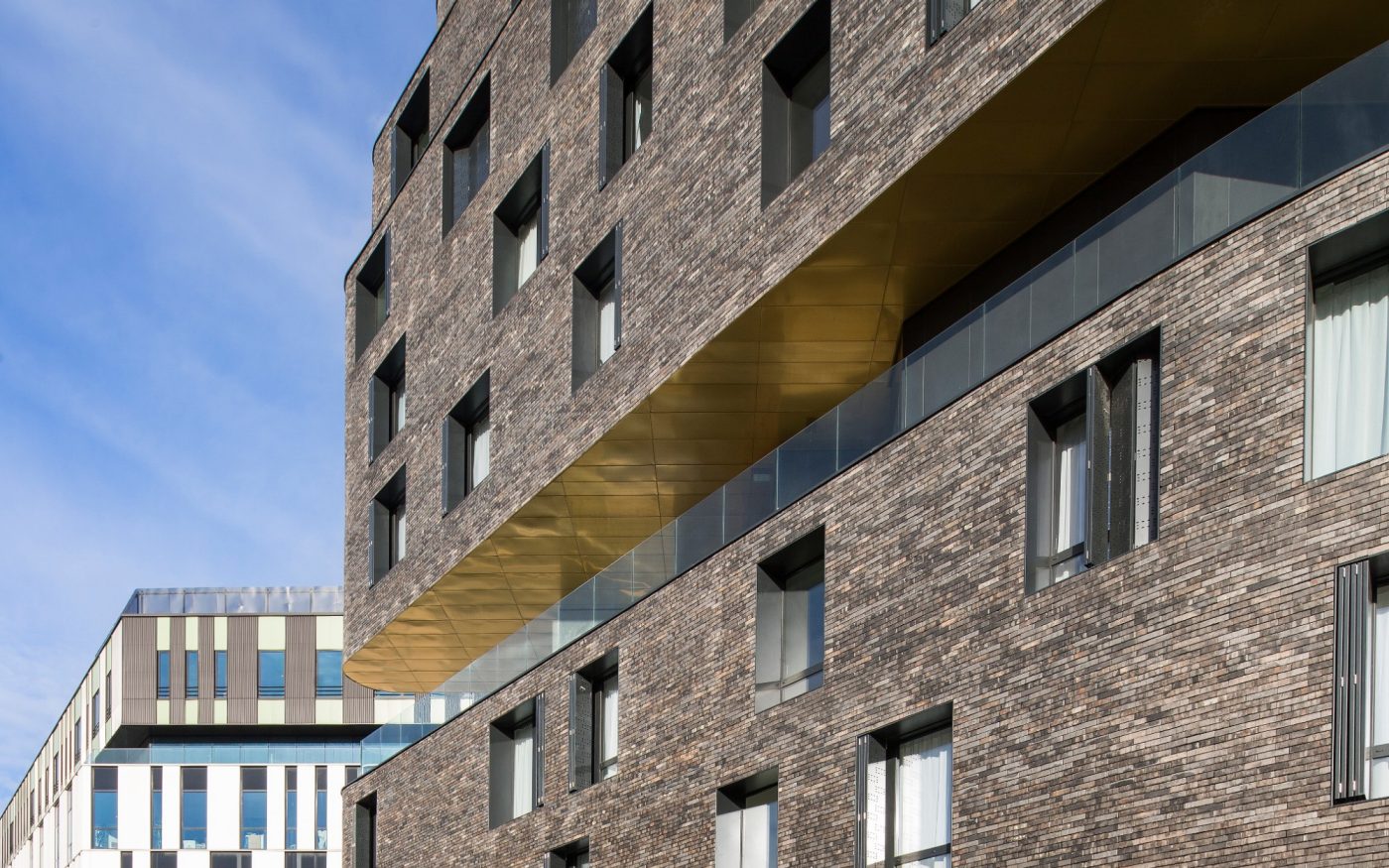 Socjalny budynek wielorodzinny Zac des Lilas w Paryżu