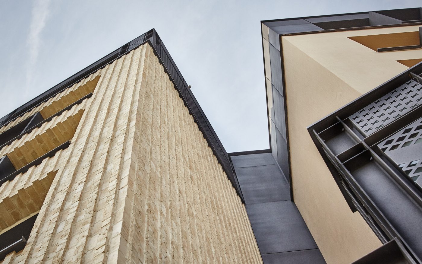 Hotel PURO na krakowskim Kazimierzu z elewacją z cegły Binz 430