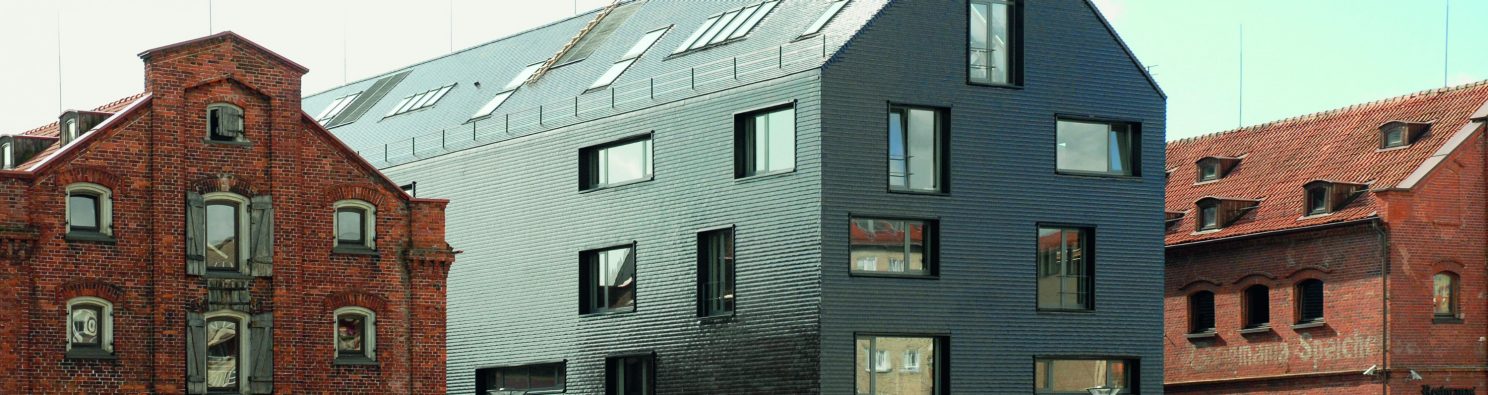 Danes Gates, office building with clay roof tiles; Brick Award Nominee 2012; Kancas Studio; Photo: Inga Padgurskyte