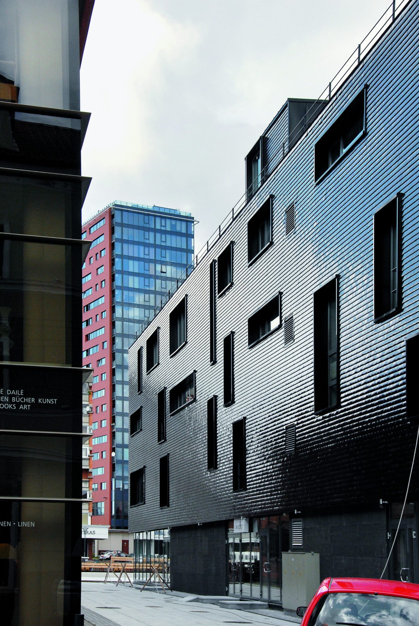 Danes Gates, office building with clay roof tiles; Brick Award Nominee 2012; Kancas Studio; Photo: Inga Padgurskyte