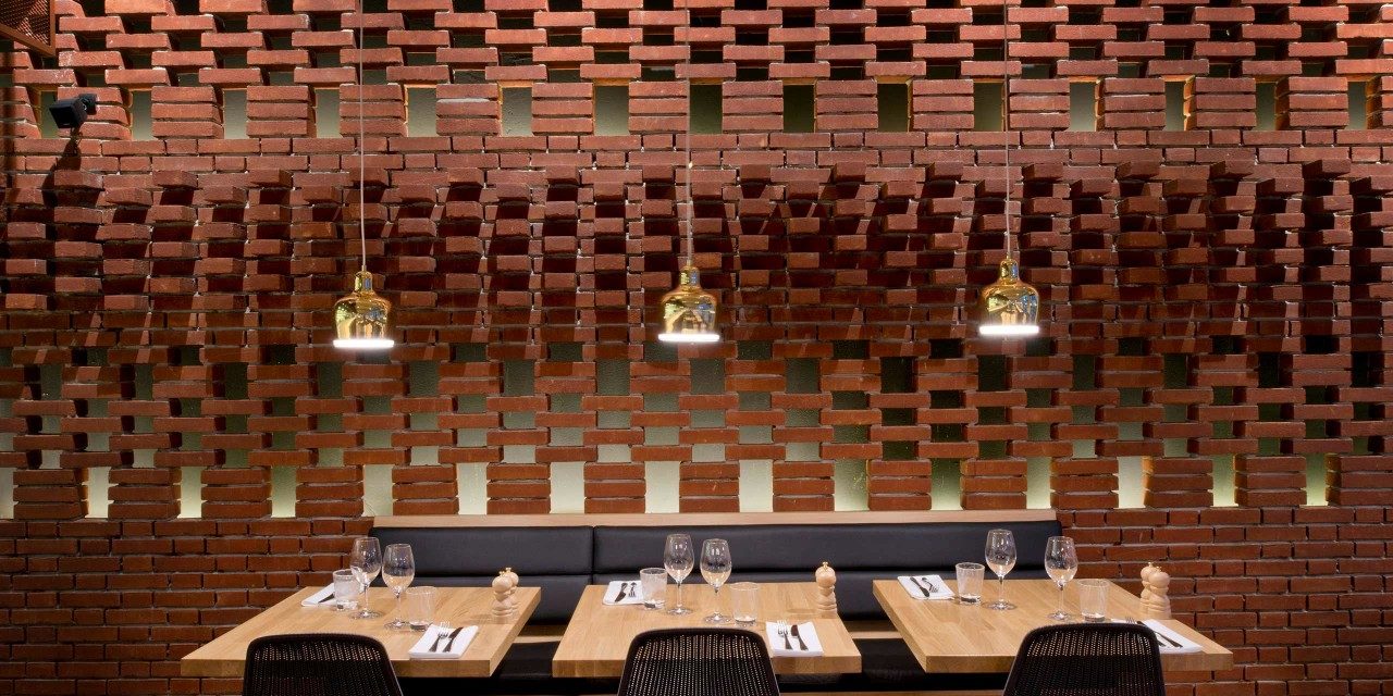 Egala Koraalrood VB WF | New Construction Restaurant Colonel | Brussels, Belgium | Architect: Dirk de Leeuw Architecten, Brussels, in collaboration with Diego Carrion and Cécile Grosjean | Client: BVO Food sprl | Completion Date: 2015-01-01