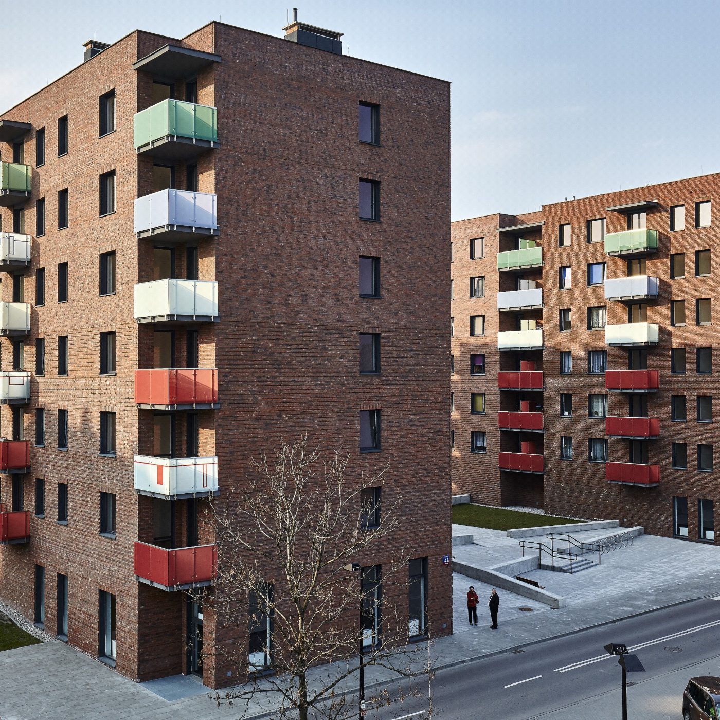 Budynki komunalne w Warszawie z cegłą klinkierową Terca Pastorale