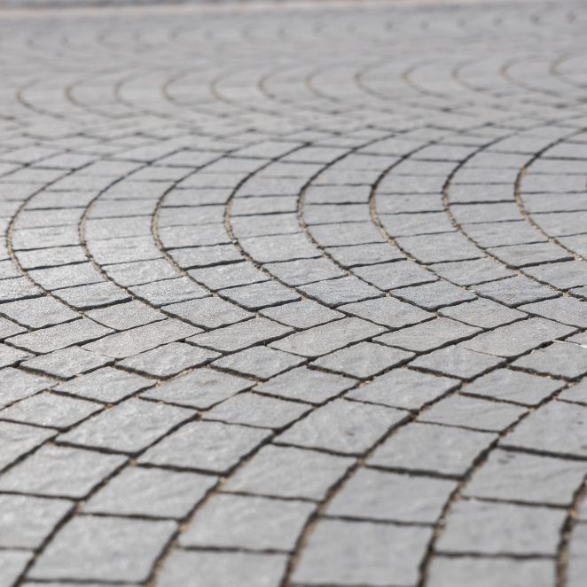 Nawierzchnia Semmelrock ulicy w Zblewo - arte antracyt