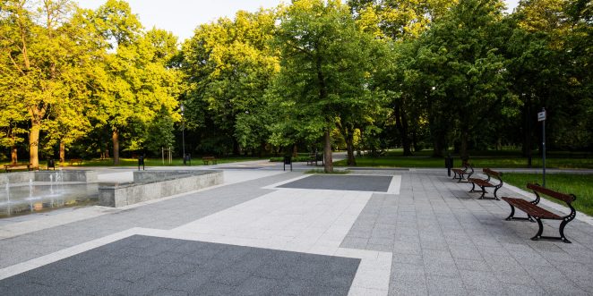 Aleja Adama Mickiewicza, Łódź, La Linia i La Linia Largo kolor jasny granit i szary granit