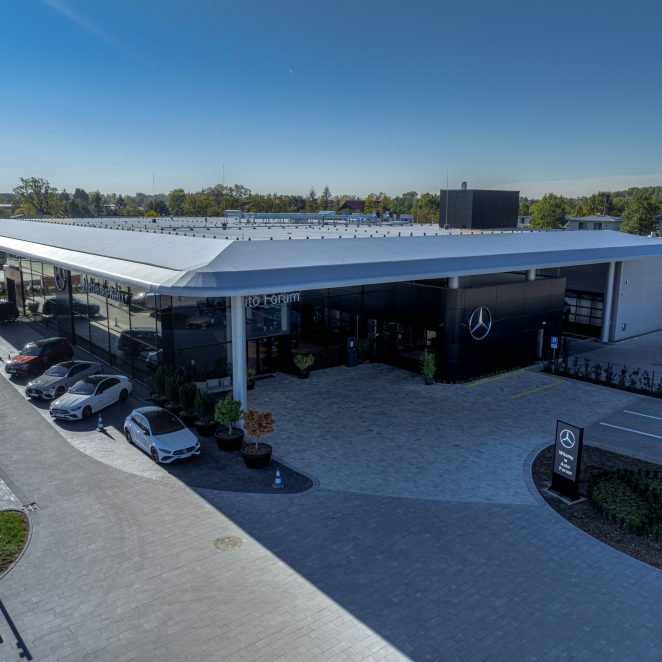Salon Mercedesa w Warszawie